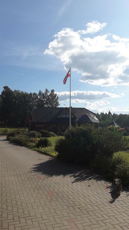 Lielkaibeni Hotel Vecpiebalga Kültér fotó